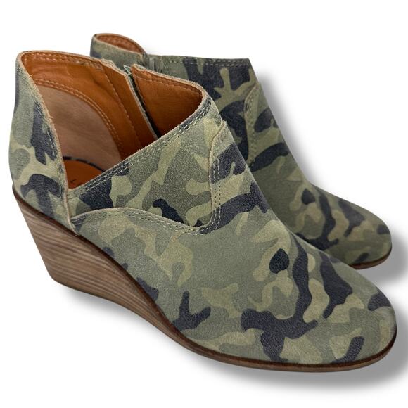 Luxky Brand Green Camo Wedge Bootie Size 8.5 Camoflauge Leather Block Ankle boot - Picture 1 of 8